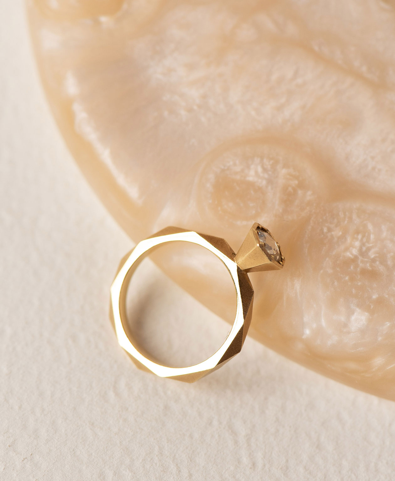 One of a Kind 235 - 18k Yellow Gold, Diamond