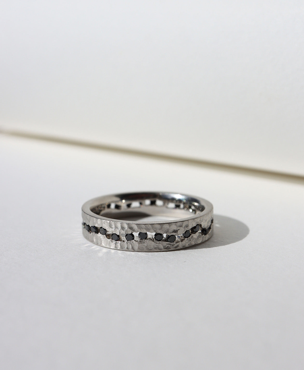 Bespoke 250 - 18k Yellow Gold, Black Diamond