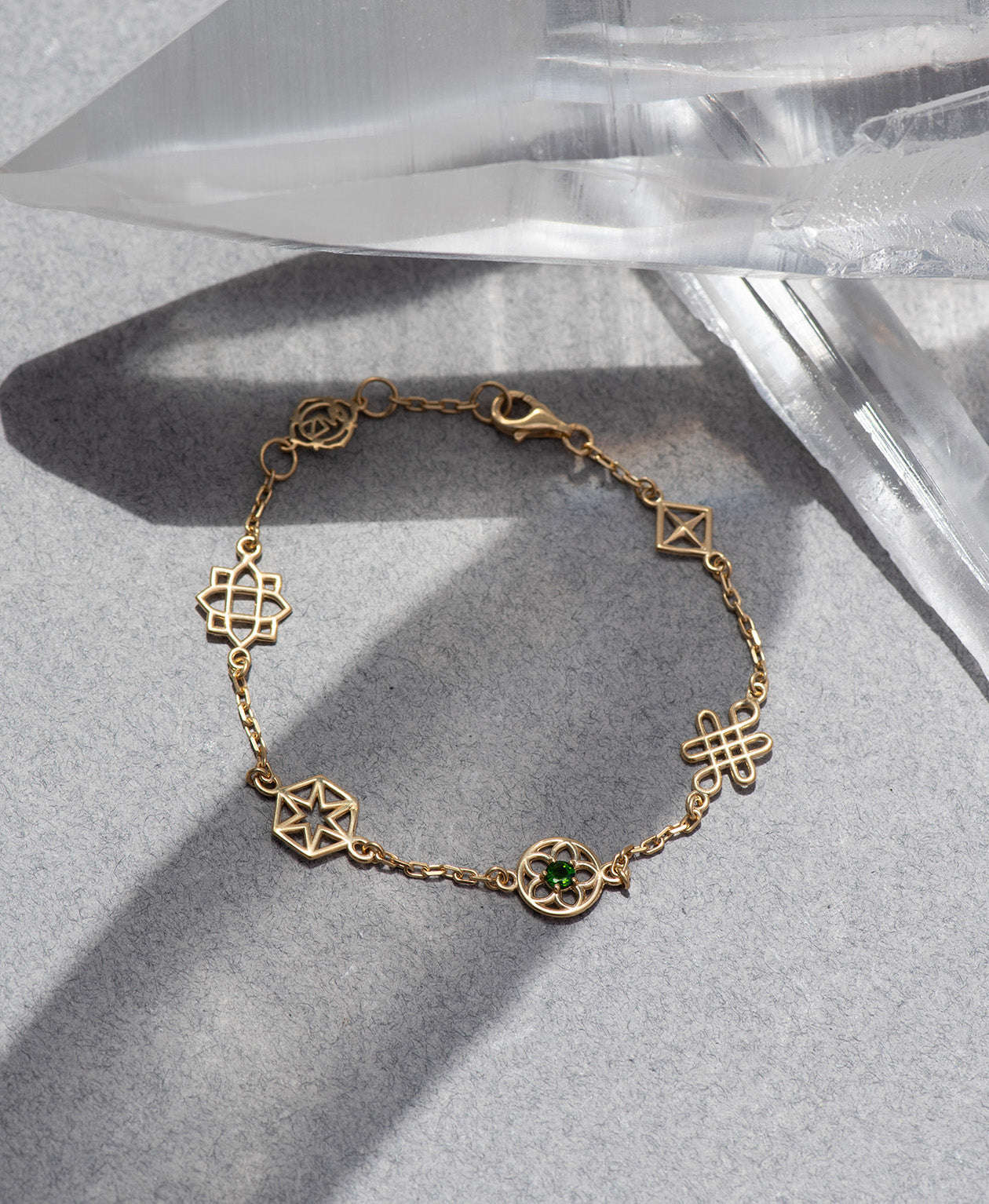 Aura Bracelet - 22k Gold Vermeil, Chrome Diopside