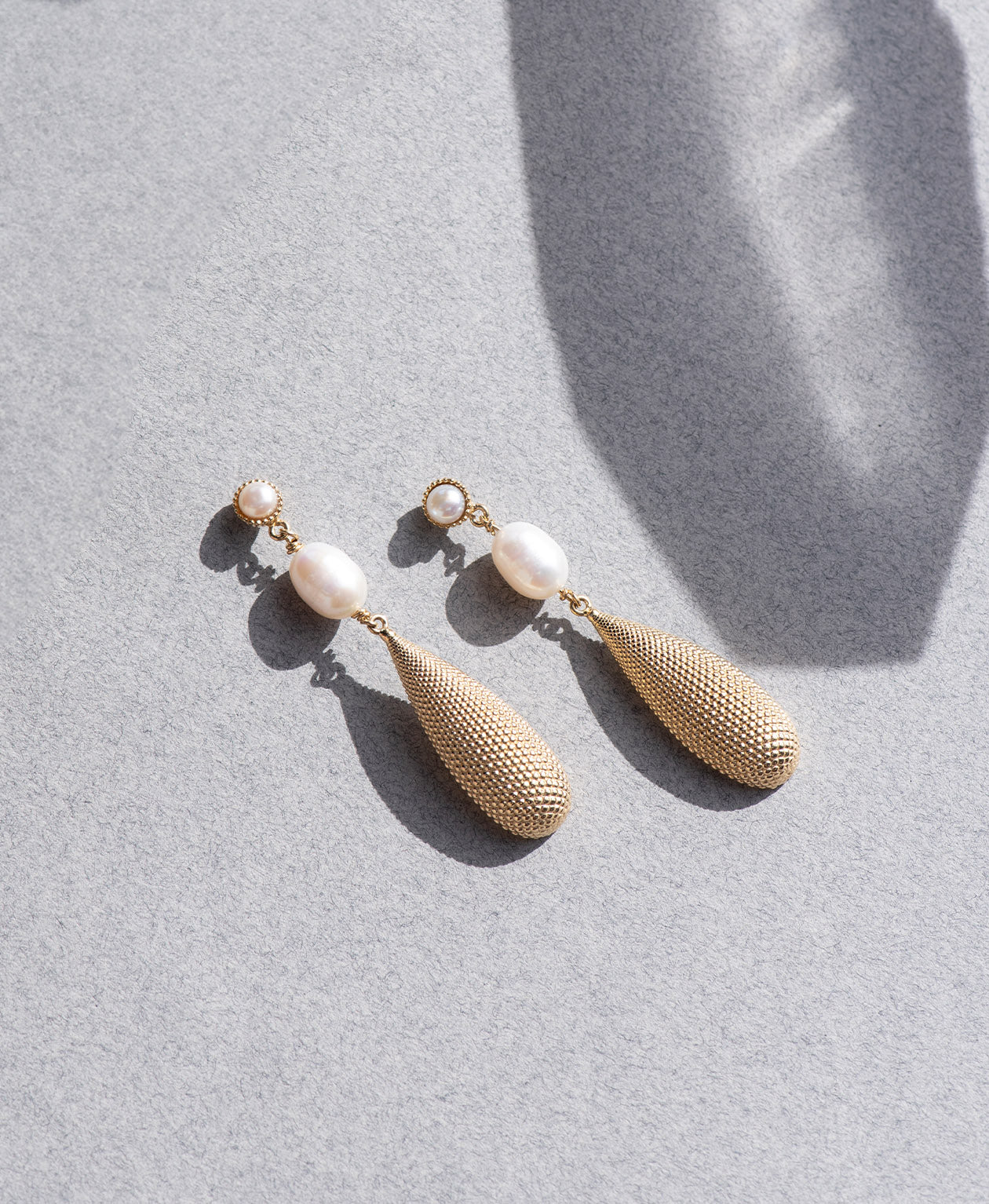 Ava Earrings - 22k Gold Vermeil, Pearl