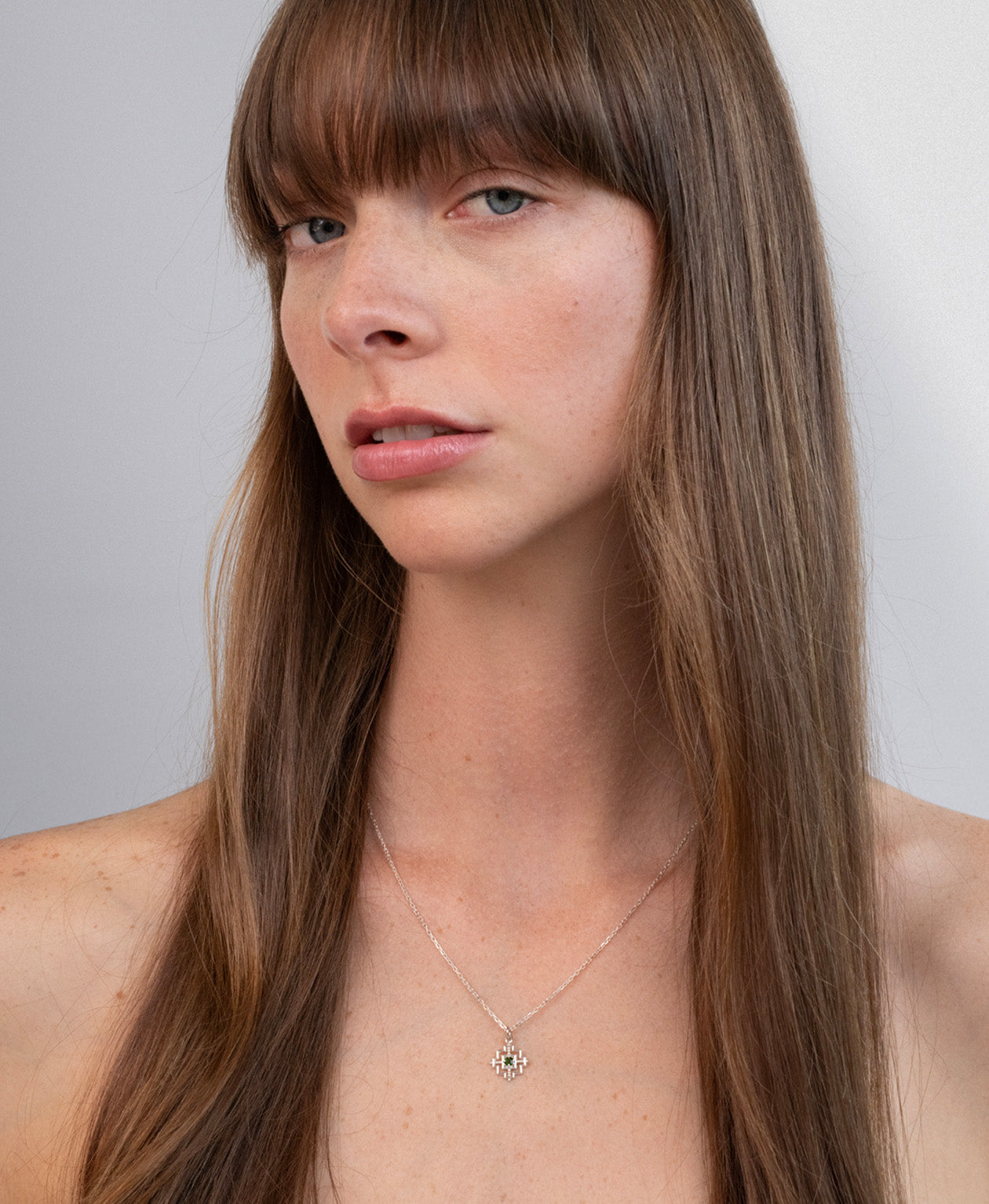 Centred Necklace - 925 Sterling Silver, Chrome Diopside