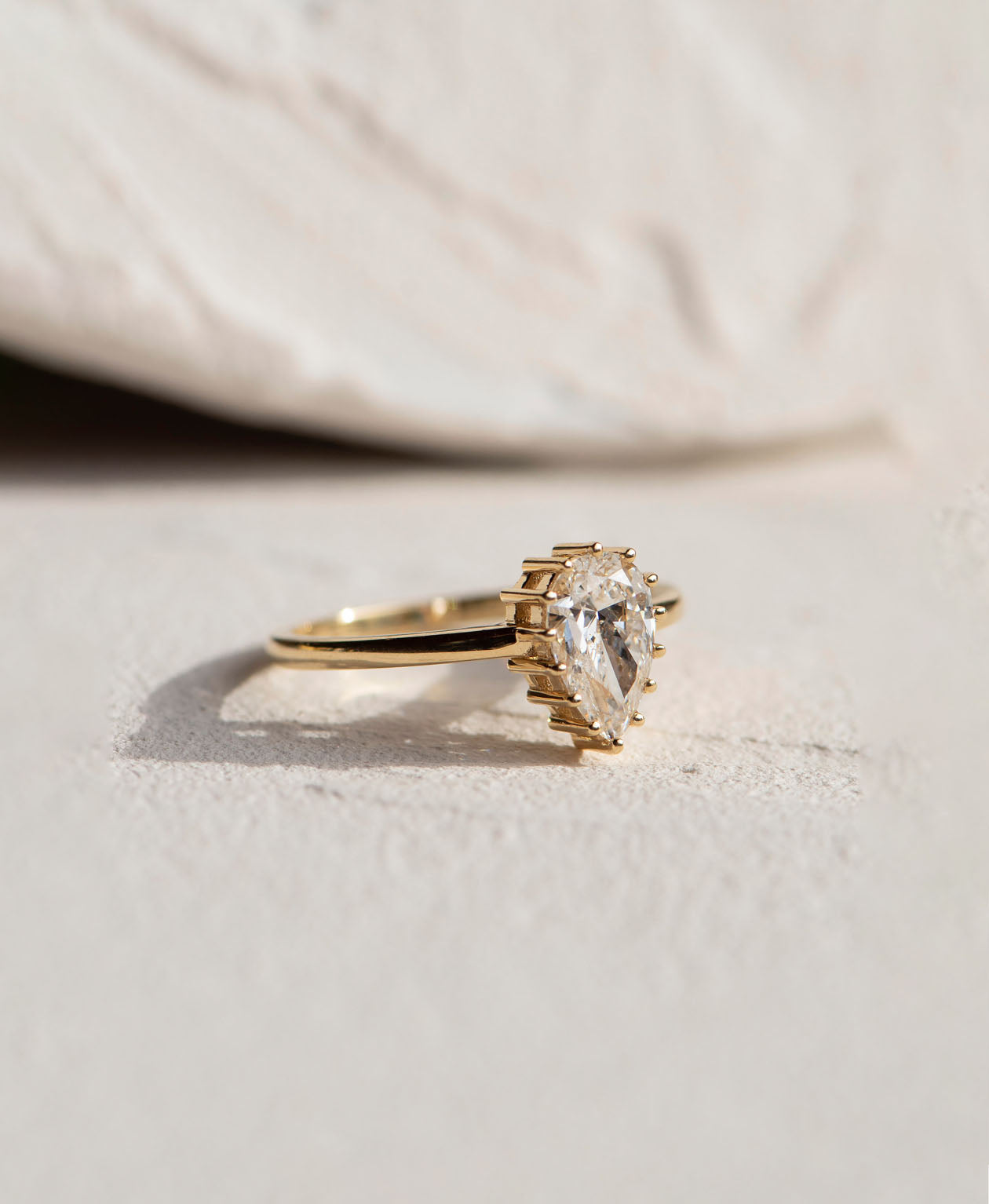 Eros Engagement Ring - 18k Yellow Gold, Pear Cut Diamond 1.0 carat