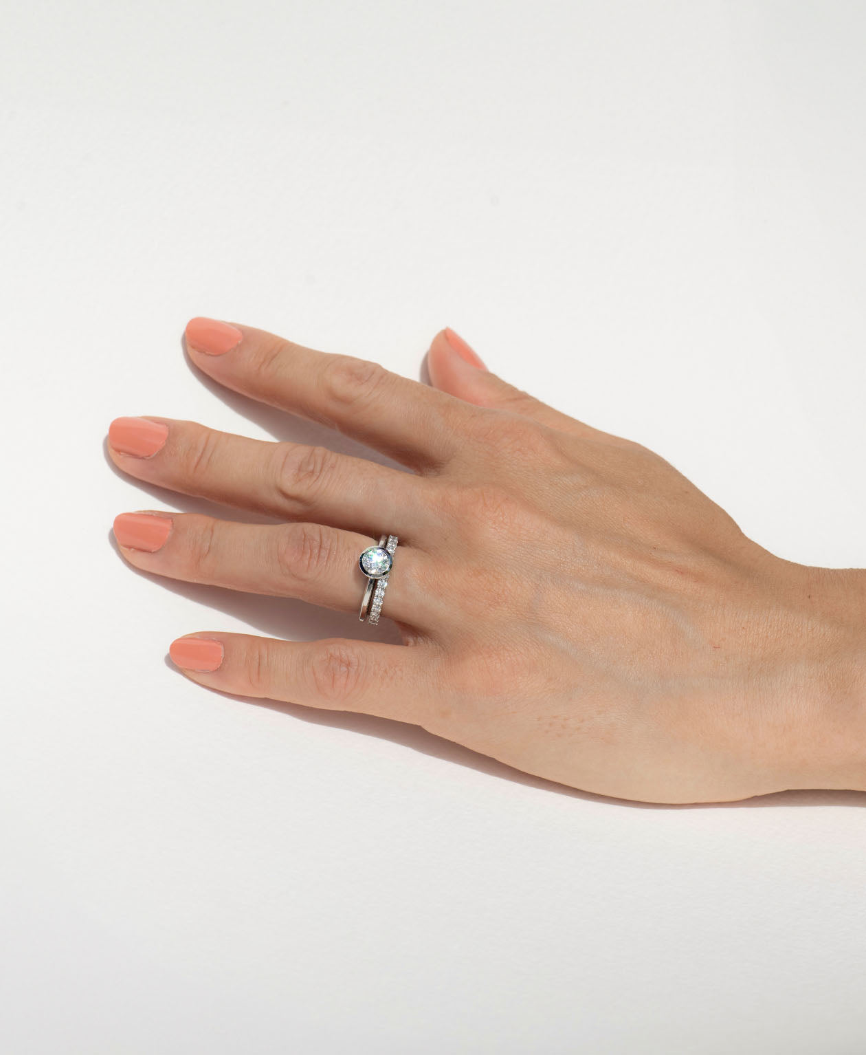 Frida Engagement Ring - Platinum, Round Brilliant Cut Diamond 0.80 carat