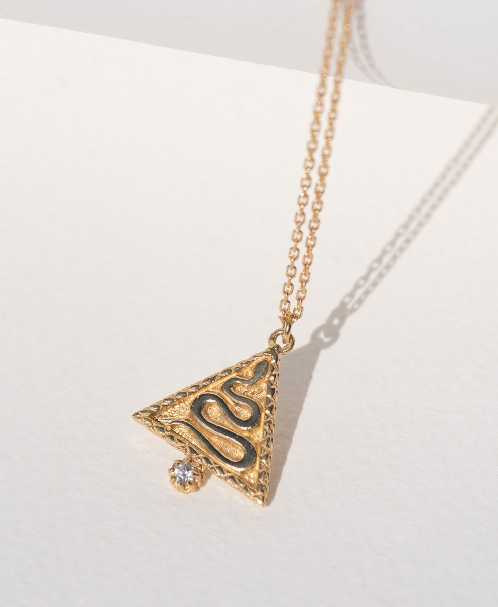 Triangle necklace with online engraving patterns and Aquamarine