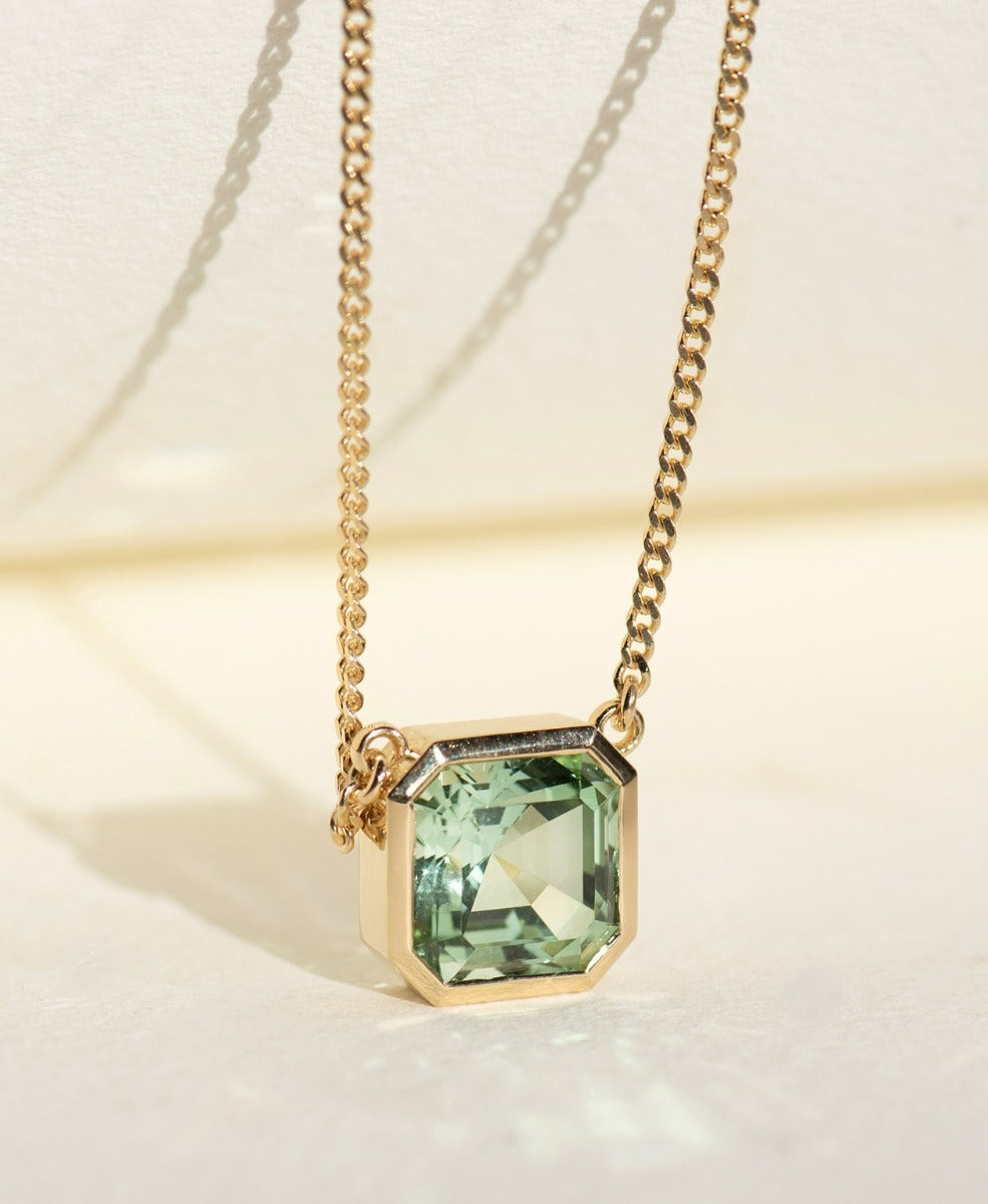 One of a Kind 365 - 18k Yellow Gold, Green Tourmaline