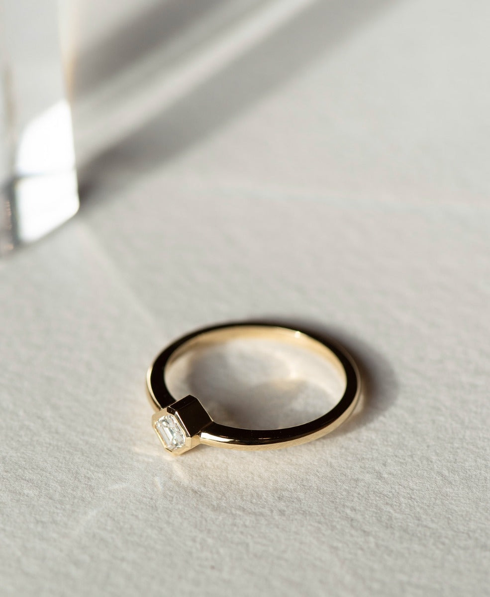 One of a Kind 368 - 18k Yellow Gold, Diamond