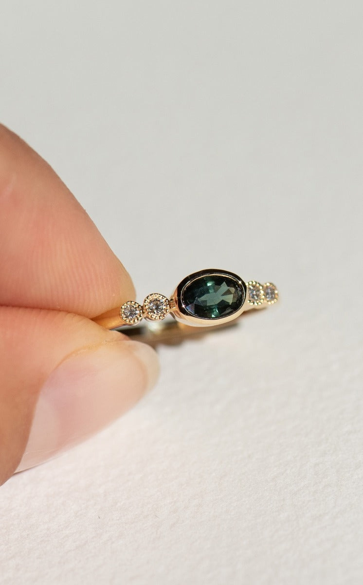 Limited Edition 106 - 18k Yellow Gold, Green Sapphire