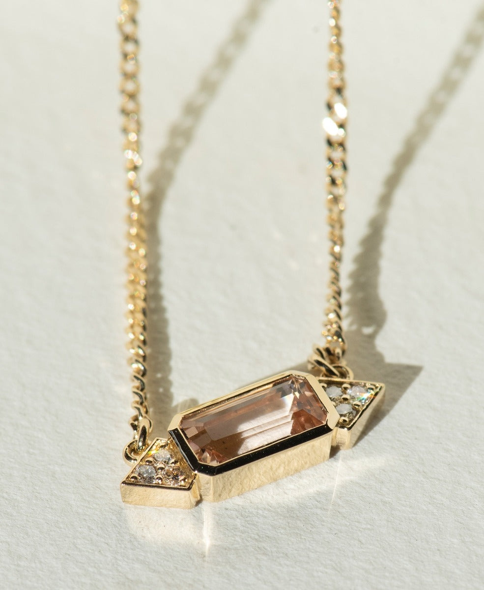 Limited Edition 130 - 18k Yellow Gold, Morganite
