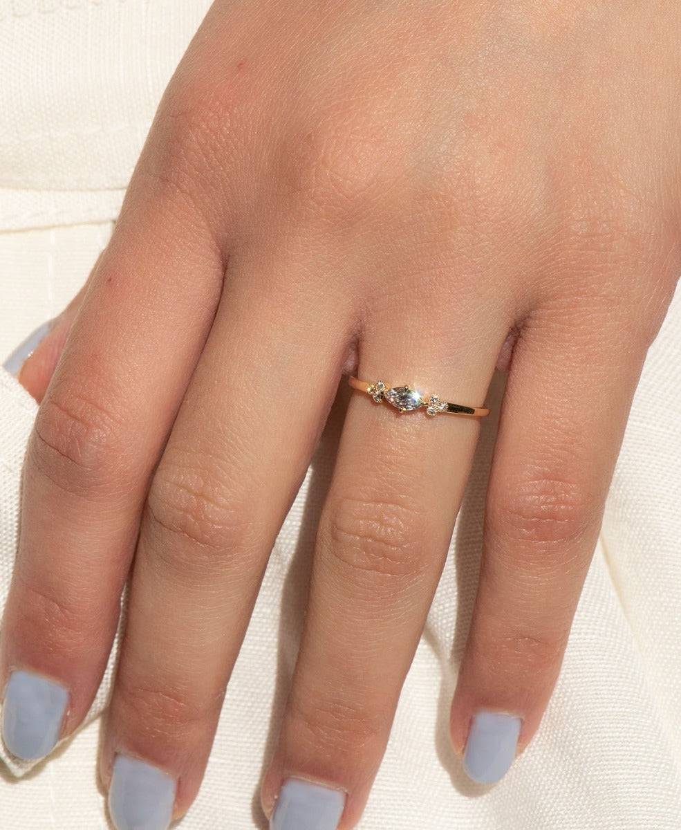 Limited Edition 132 - 18k Yellow Gold, Diamond