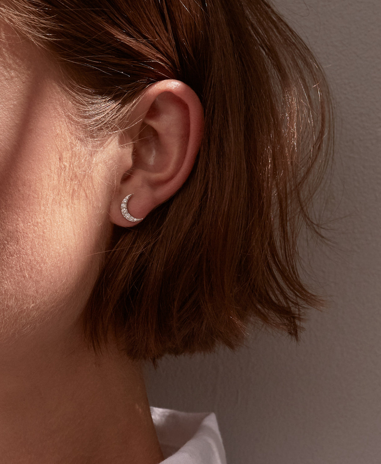 Luna Single Stud - 9k White Gold, Diamond