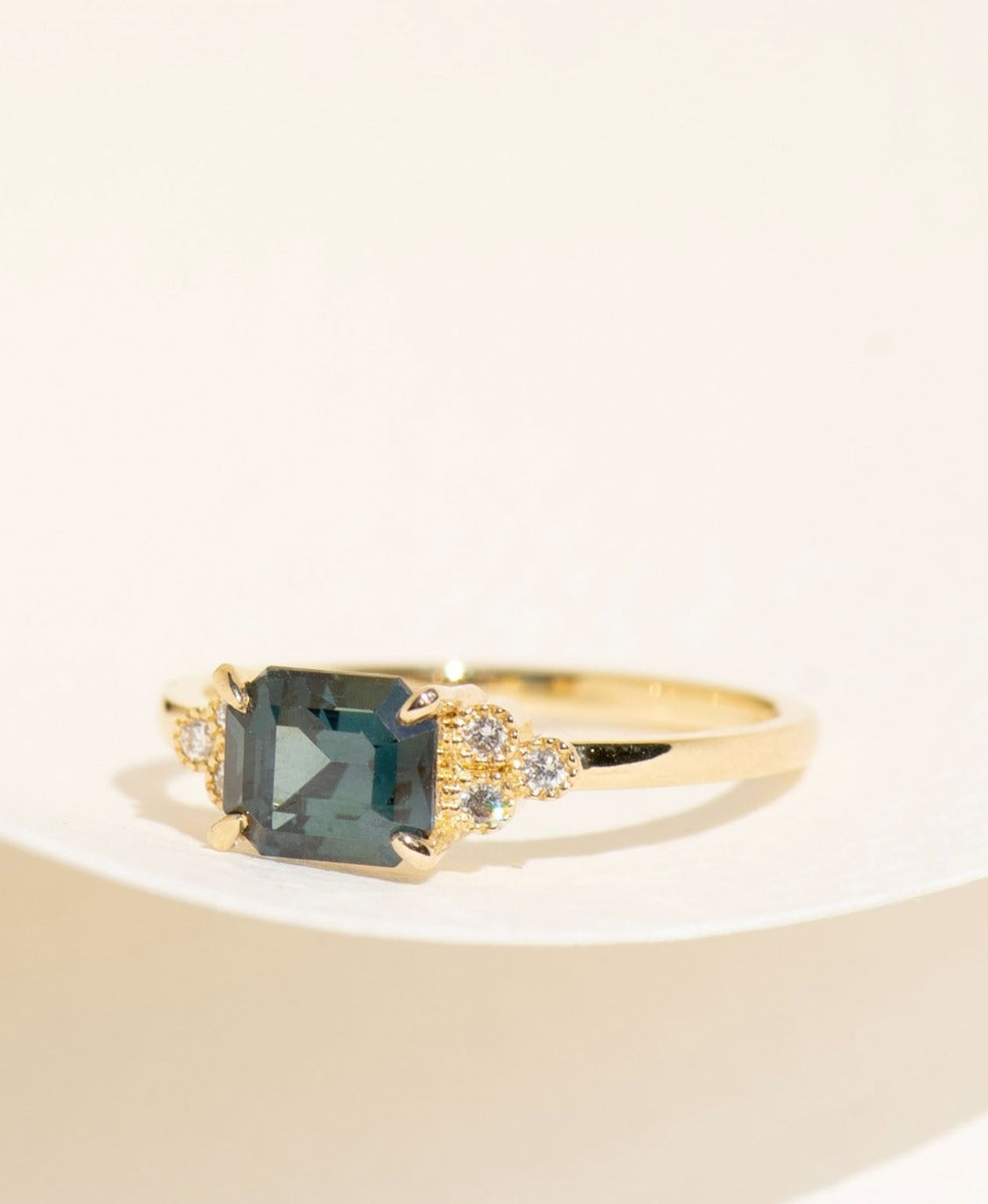 Mon Cheri Engagement Ring - 18k Yellow Gold, Teal Sapphire 1.57 carat