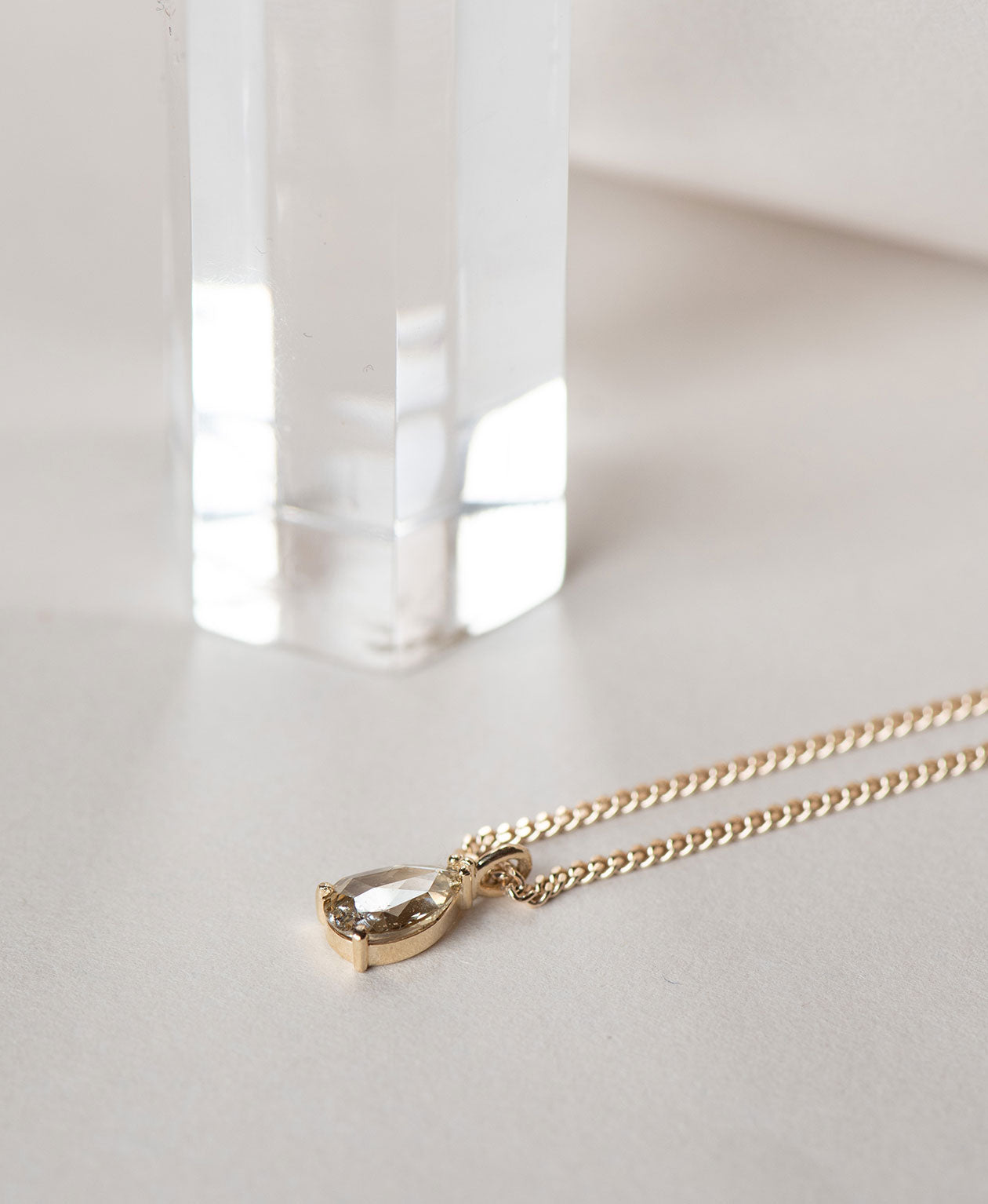 One of a Kind 270 - 9k Yellow Gold, Diamond