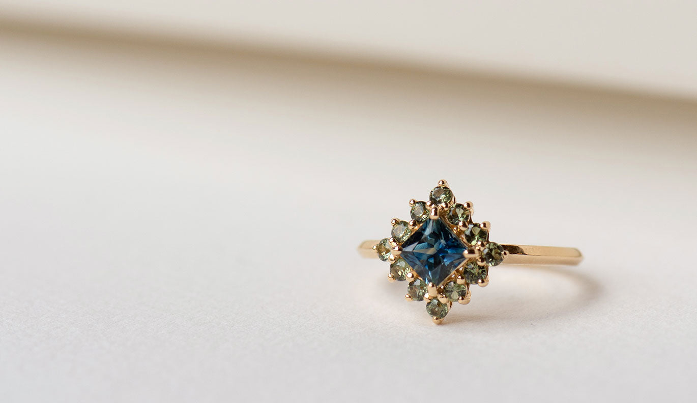 One of a Kind 285 - 18k Yellow Gold, Green Sapphire