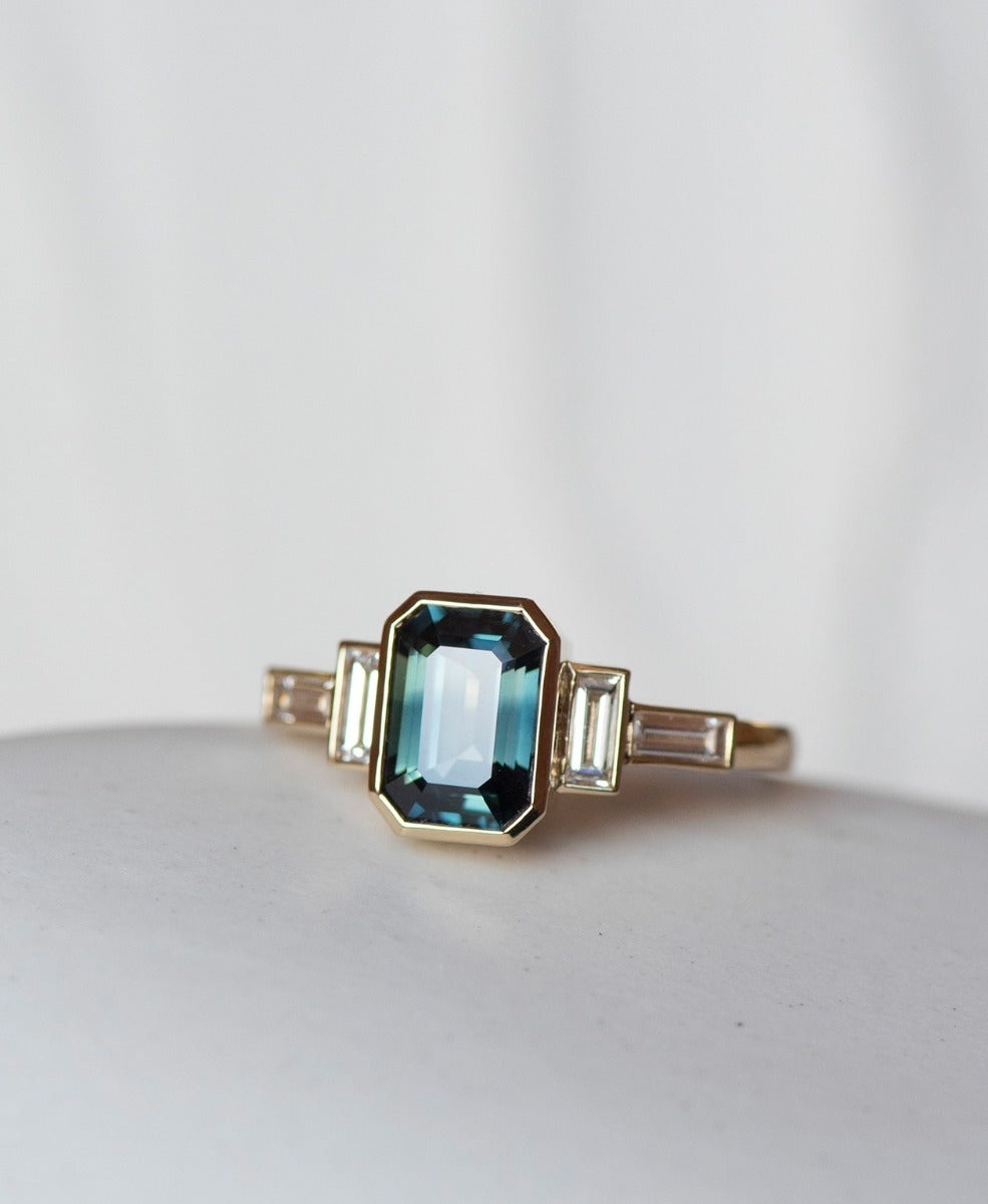 One of a Kind 344 - 18k Yellow Gold, Green Sapphire