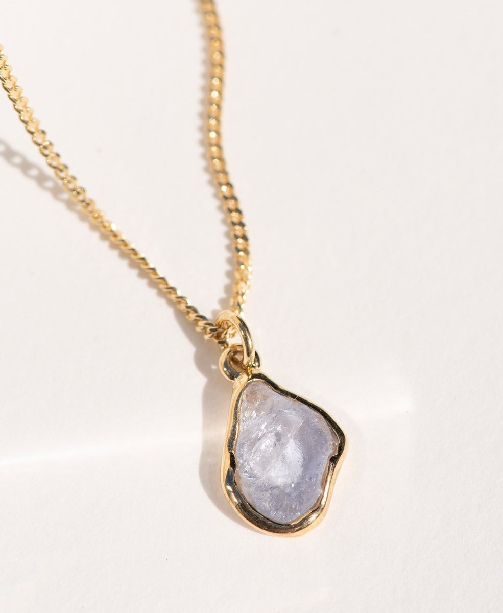 One of a Kind 372 - 18k Yellow Gold, Pink Sapphire