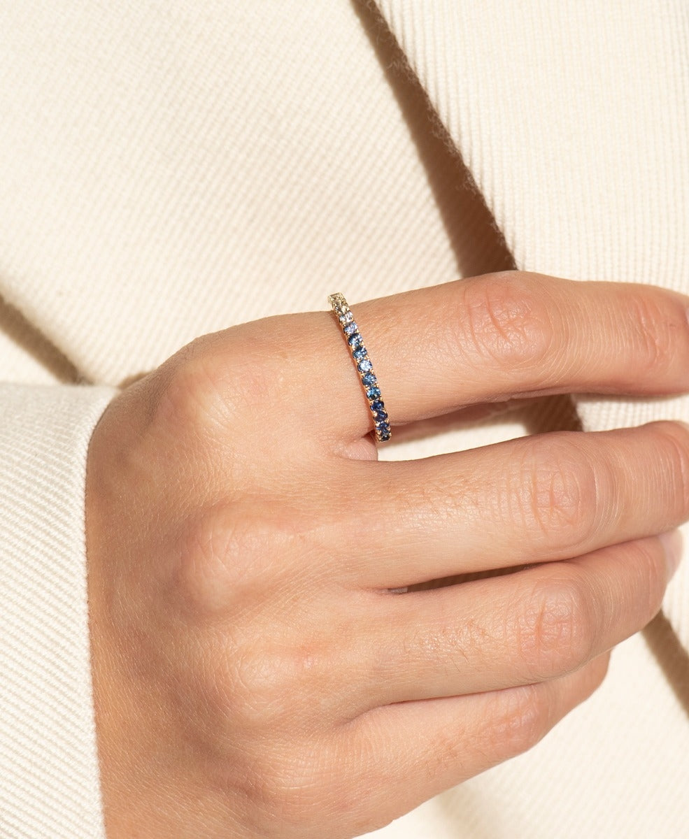 One of a Kind 375 - 18k Yellow Gold, Sapphire