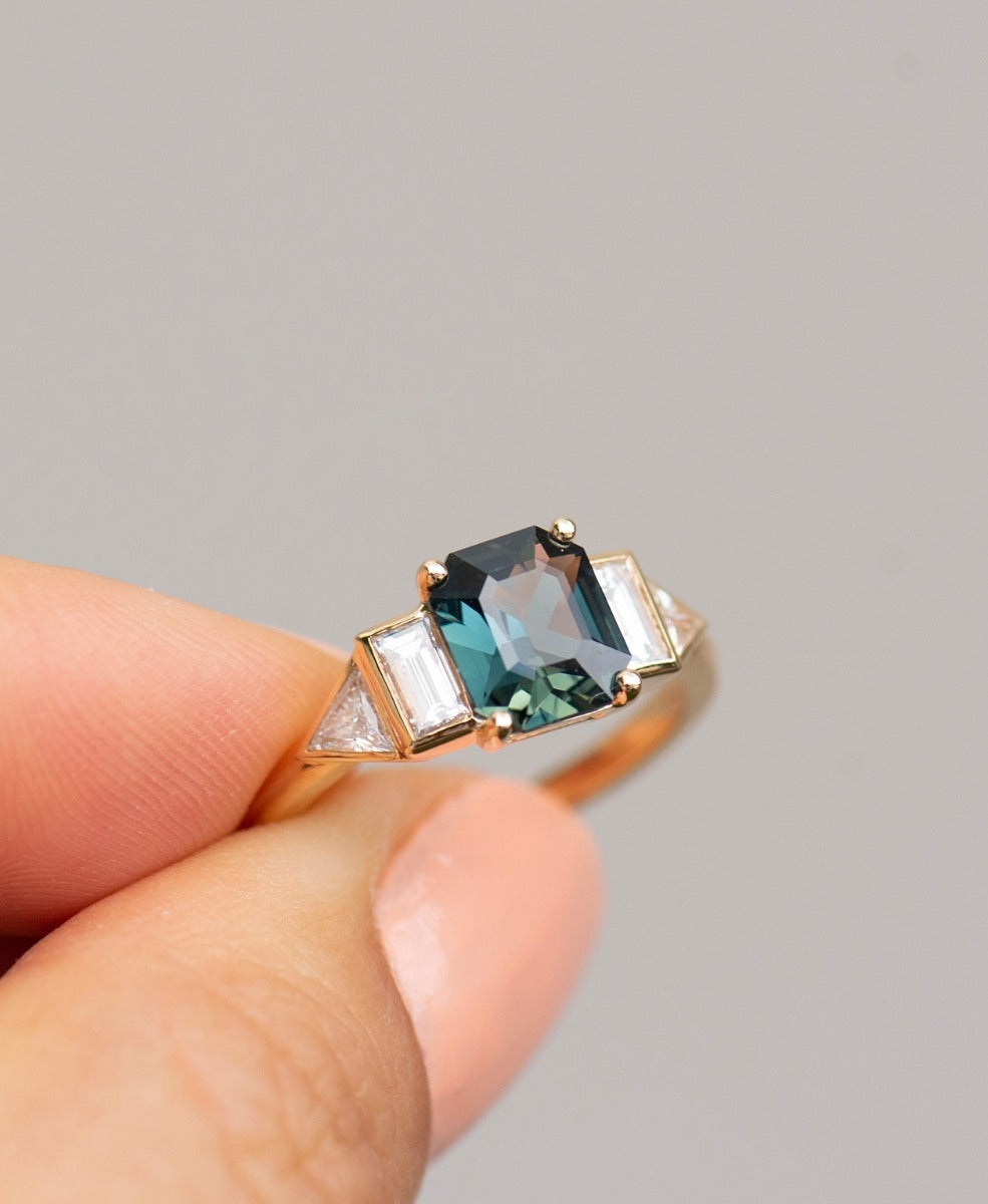 One of a Kind 397 - 18k Yellow Gold, Green Sapphire & Diamond