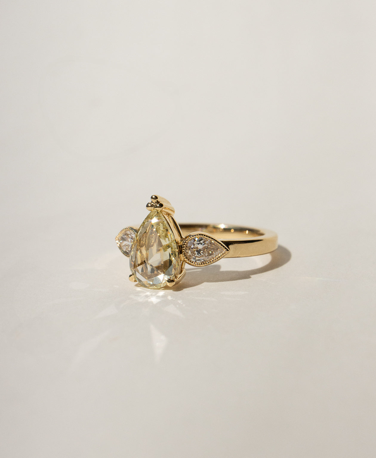 One of a Kind 484 - 18k Yellow Gold, Diamond