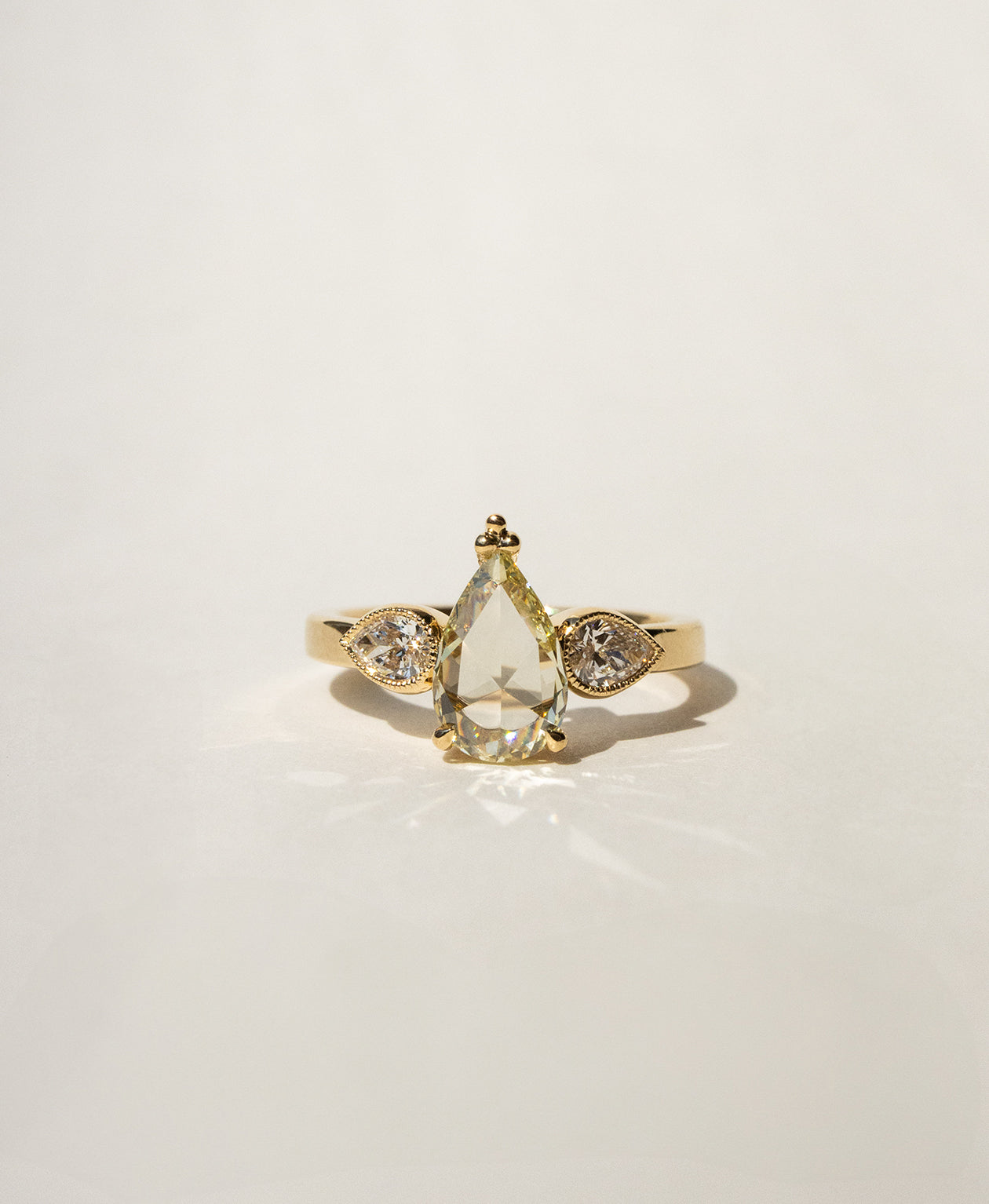 One of a Kind 484 - 18k Yellow Gold, Diamond