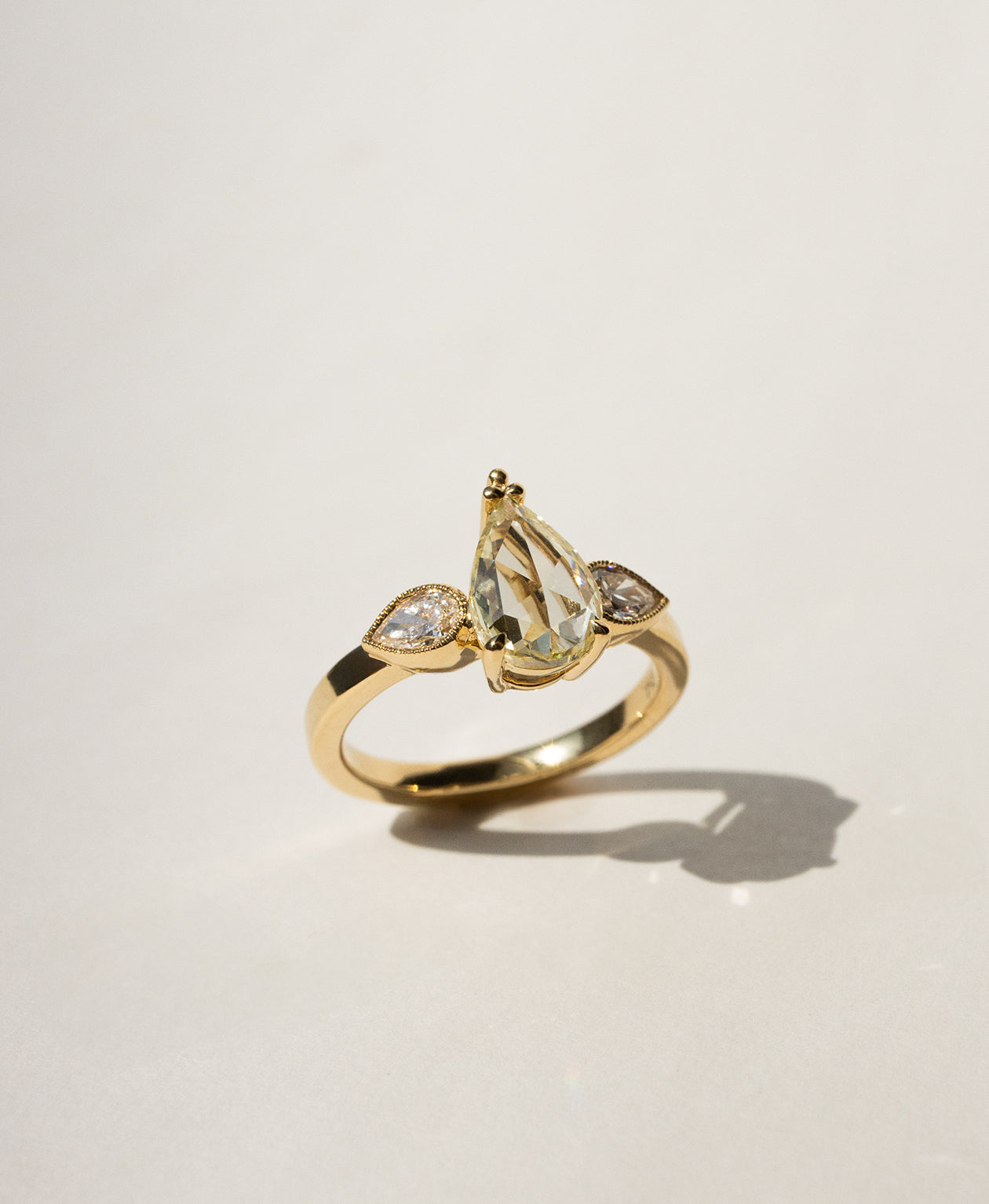 One of a Kind 484 - 18k Yellow Gold, Diamond