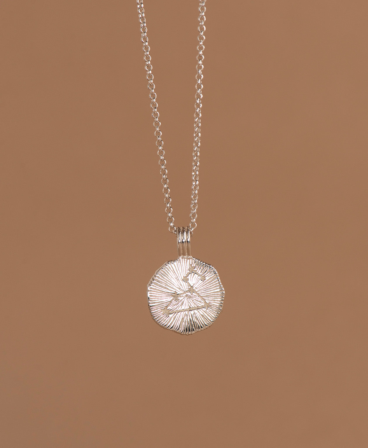 Sun in Leo Necklace - 925 Sterling Silver
