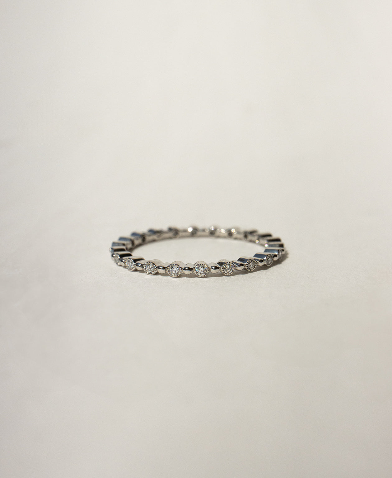 Unity Band 1mm - Platinum, Diamond
