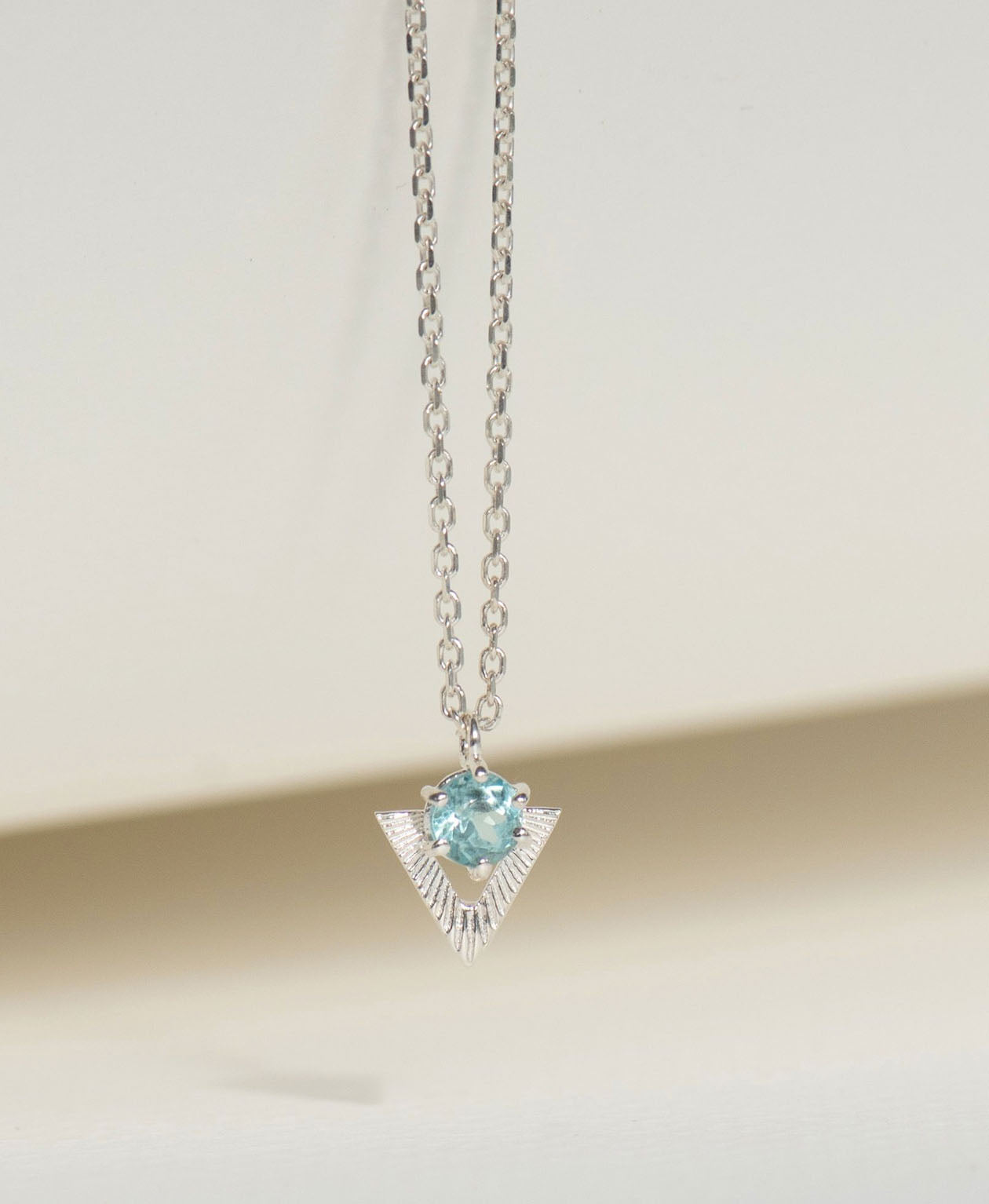Violet Necklace - 925 Sterling Silver, Blue Apatite