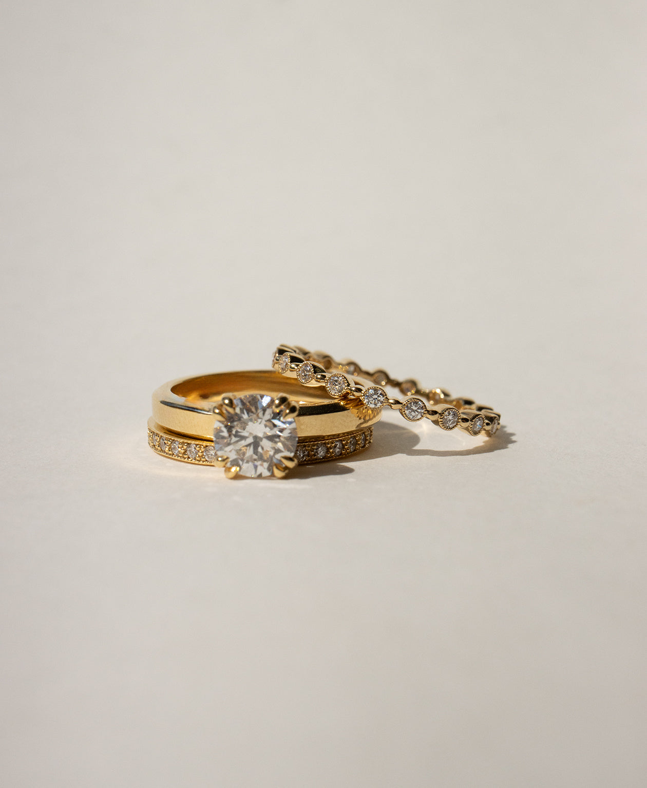 Unity Band 1.5mm - 18k Yellow Gold, Diamond
