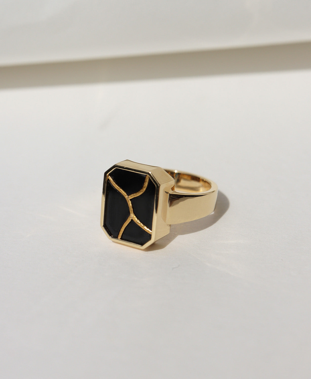 Bespoke 249 - 18k Yellow Gold, Black Spinel