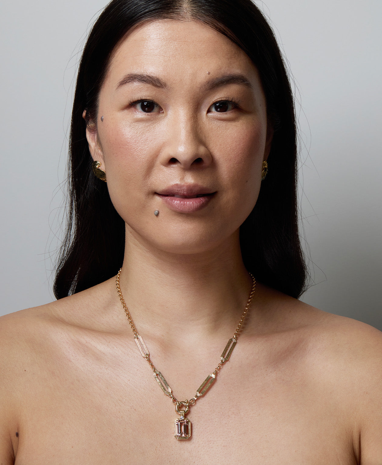 Limited Edition 201 - 9k Yellow Gold, Morganite