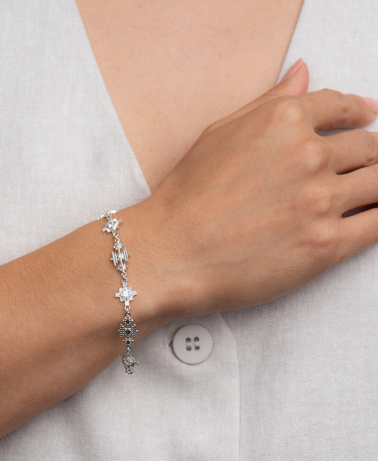 Ayllu Bracelet - 925 Sterling Silver, White Zircon
