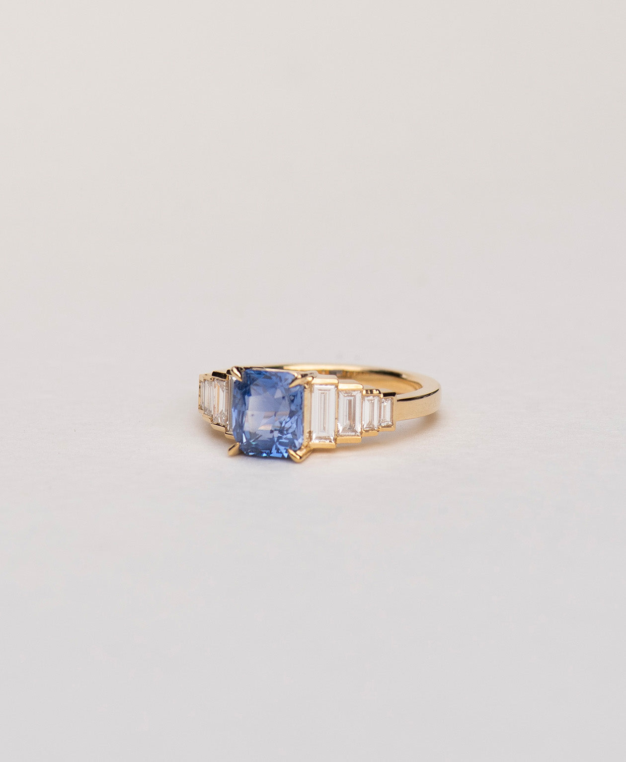 Fides Engagement Ring - 18k Yellow Gold, Radiant Cut Blue Sapphire 2.05 carat