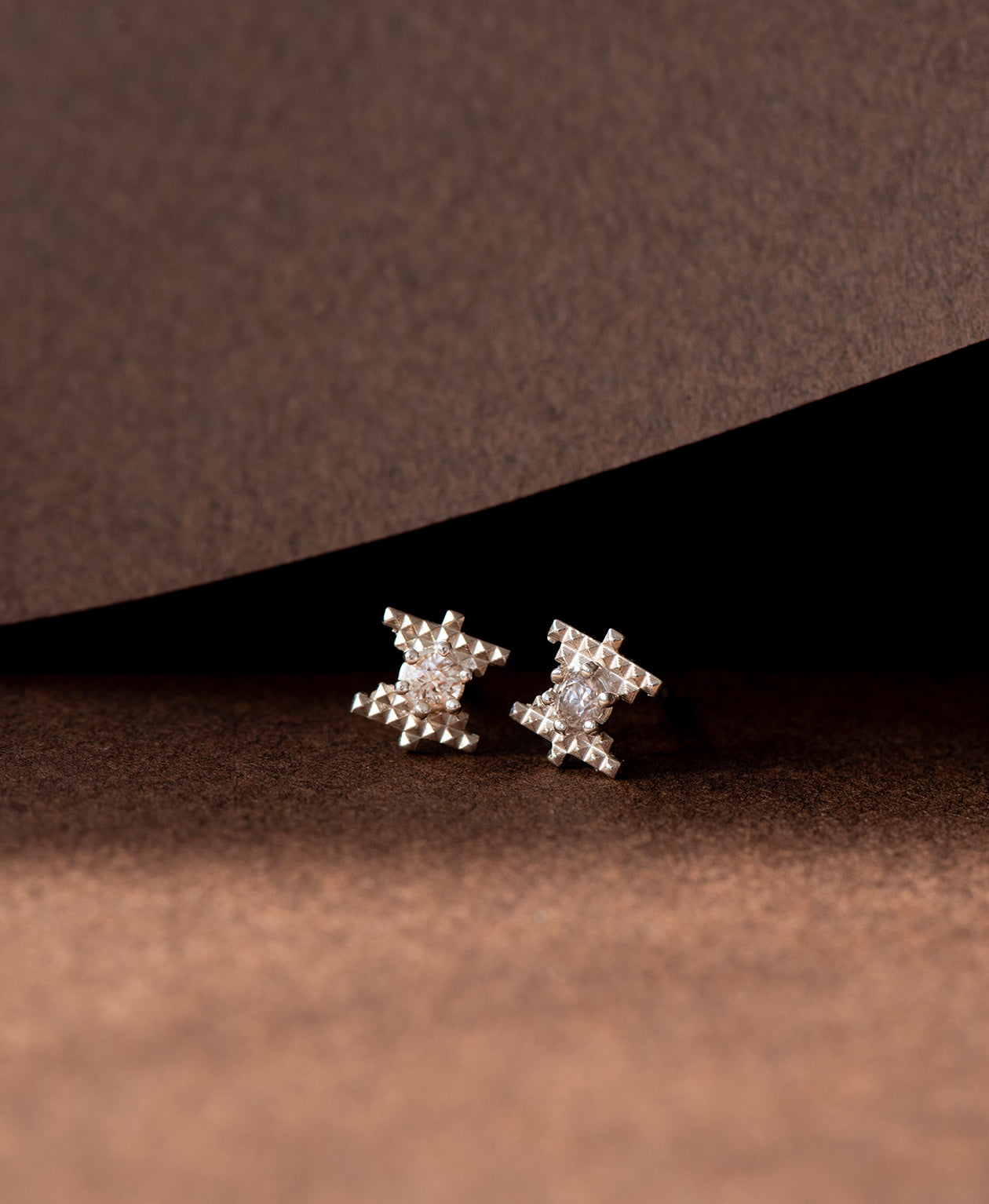 Inti Studs - 925 Sterling Silver, Peach Zircon