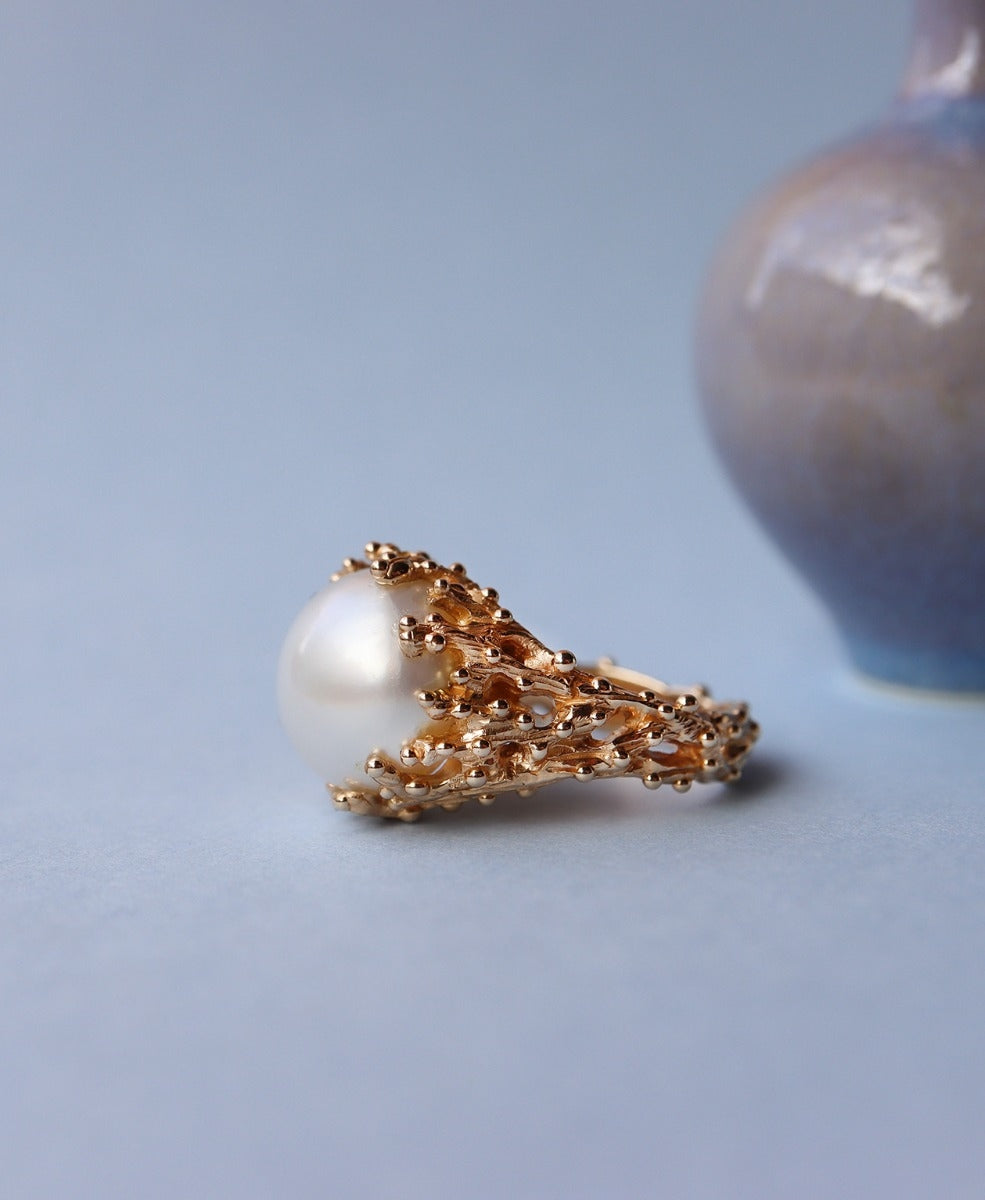 One of a Kind 351 - 18k Yellow Gold, Pearl