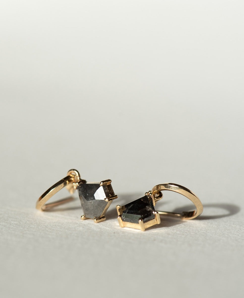 One of a Kind 370 - 9k Yellow Gold, Black Diamond