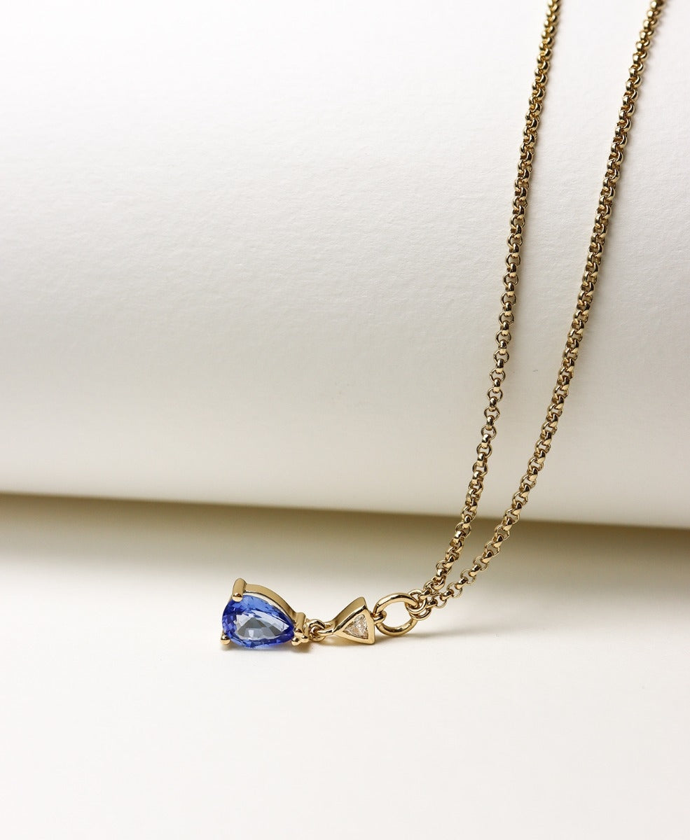 One of a Kind 463 - 9k Yellow Gold, Blue Sapphire