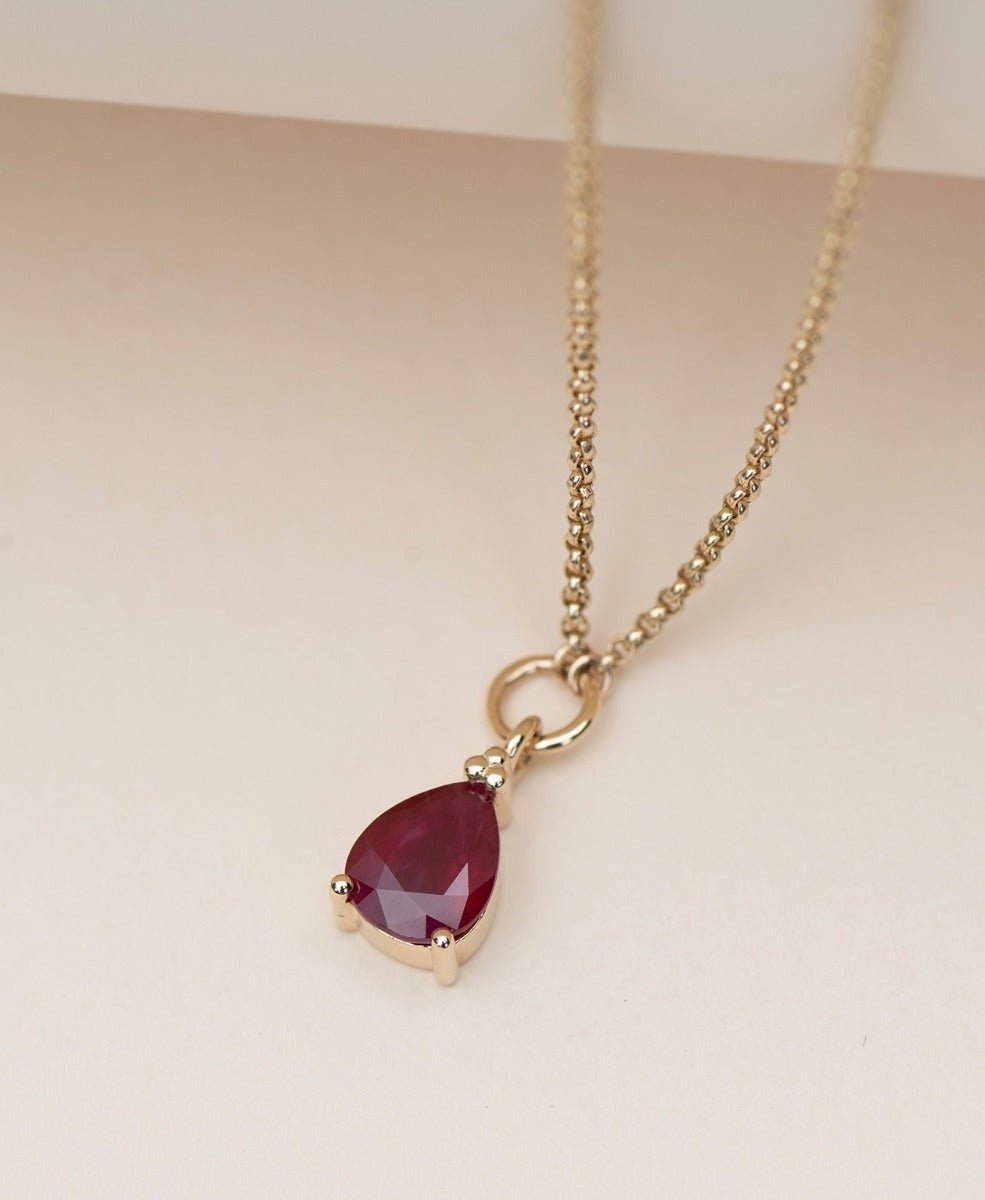 Limited Edition 169 - 9k Yellow Gold, Ruby