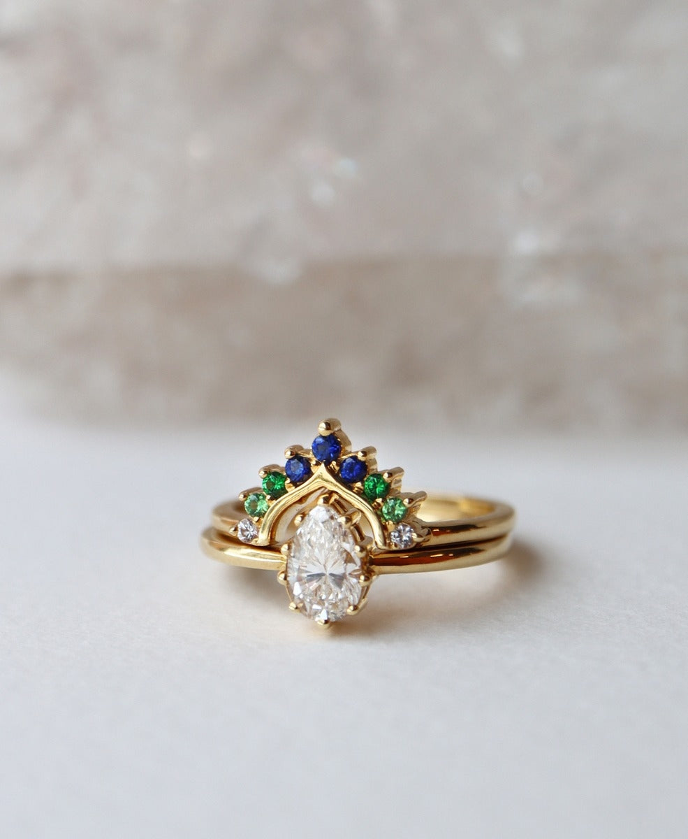 One of a Kind 243 - 18k Yellow Gold, Sapphire