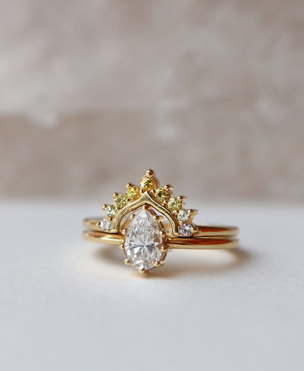 One of a Kind 244 - 18k Yellow Gold, Yellow Sapphire