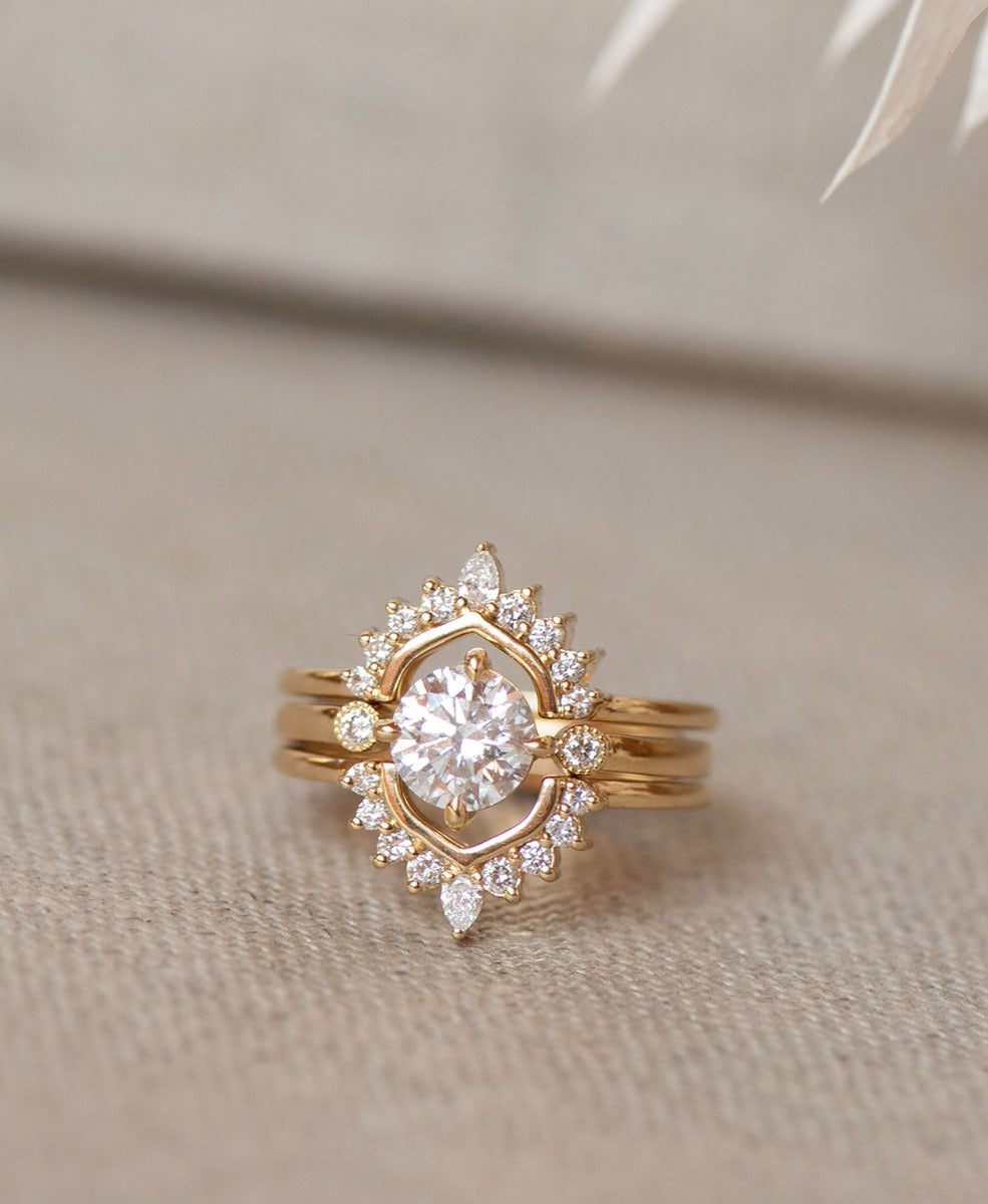 One of a Kind 297 - 18k Yellow Gold, Diamond