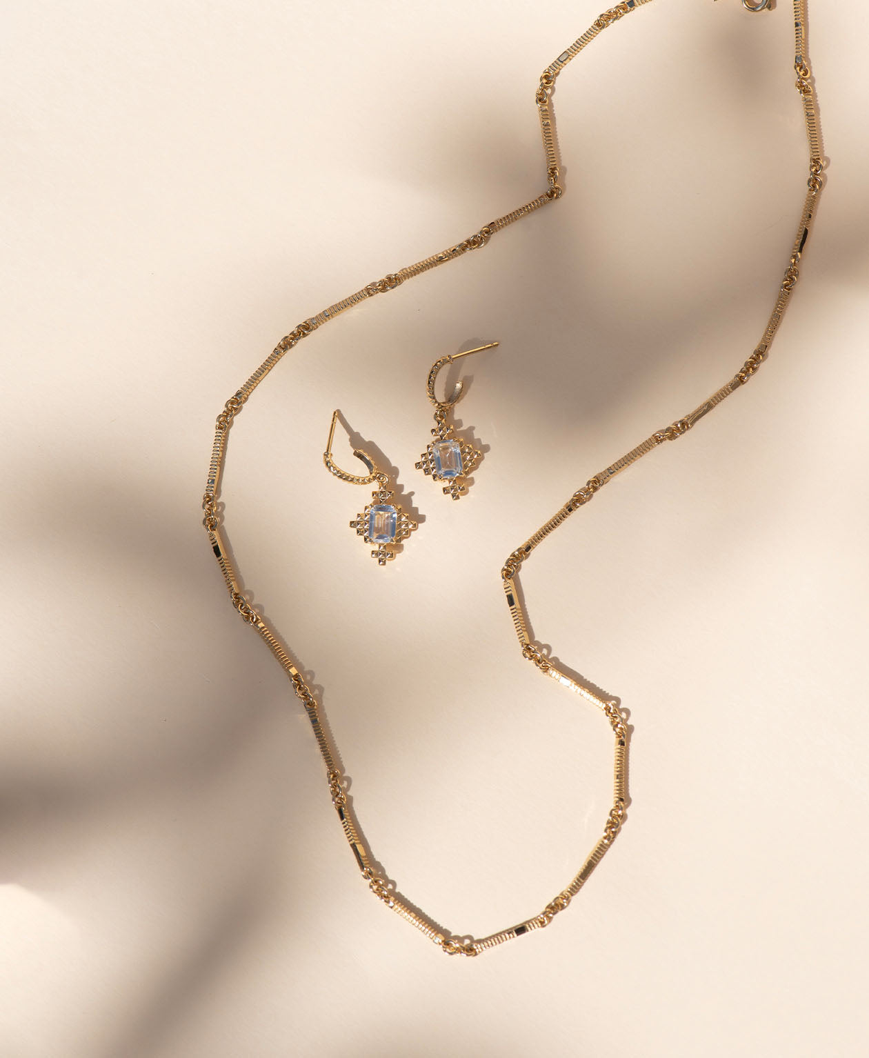 Ameena Chain (50cm) & Reya Hoops Gift Set - 22k Gold Vermeil
