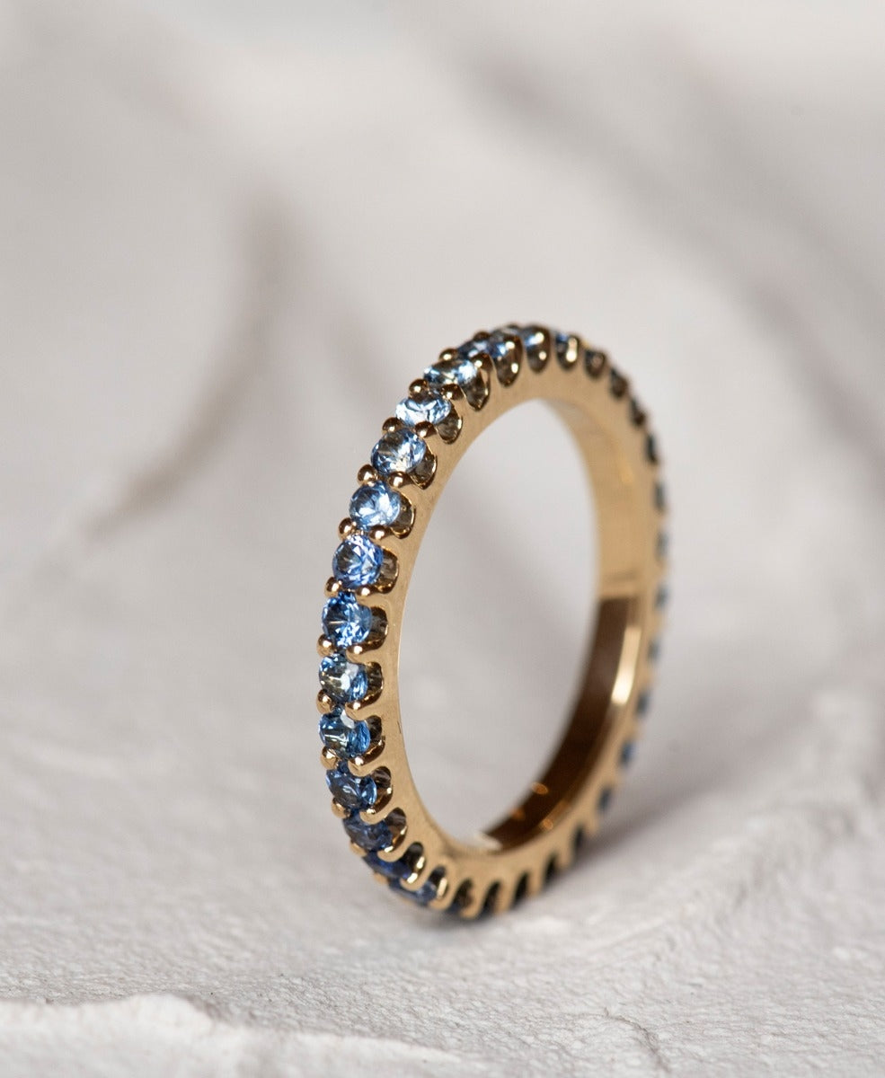 Sapphire Sempera Band - 18k Yellow Gold, Blue Sapphire