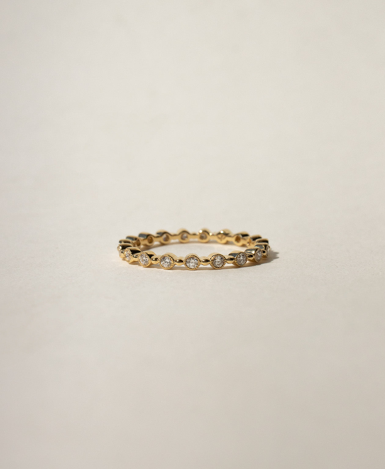Unity Band 1.5mm - 18k Yellow Gold, Diamond