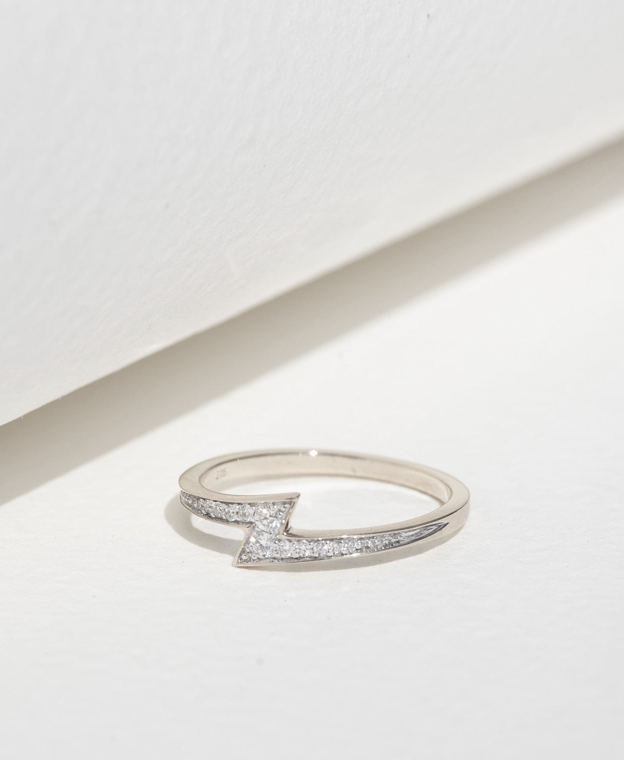 Zap Ring - 9k White Gold, Diamond
